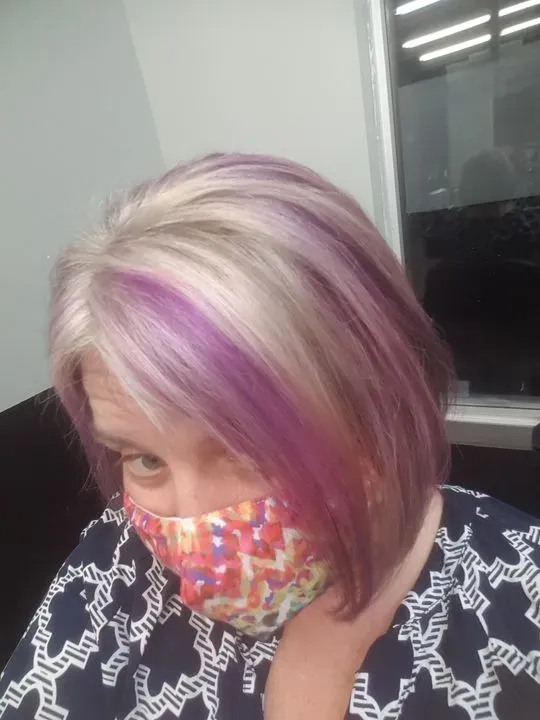 https://cdn.salonspotlight.com/photos/02eIawF04S2yq46wQsnn/12f5e754-4a4c-49bb-8b9f-85c07ad92e30_720x720