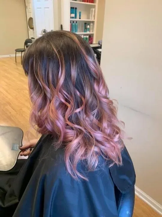 https://cdn.salonspotlight.com/photos/07LqfdpVfjVfMAARFYxu/2c52f6b0-bf9c-47fe-ac66-cde8a4a92e3e_720x720
