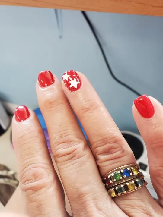 https://cdn.salonspotlight.com/photos/0FmfDyPnrQKVaDbIRq1y/6ef30e84-c28b-4f34-b5e4-e83a08ddc2a2_720x720