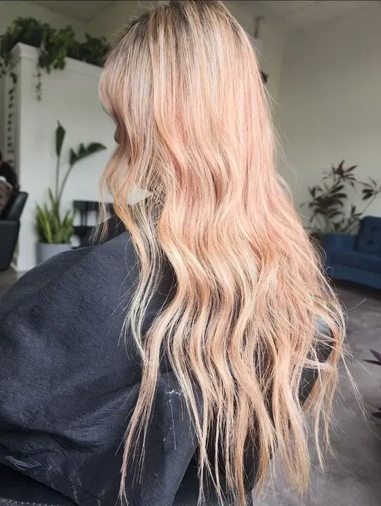 https://cdn.salonspotlight.com/photos/0SmqcCY0745Qdl5HBSKT/bbe99630-b872-4ce7-8e4e-7231aa0d6b44_720x720