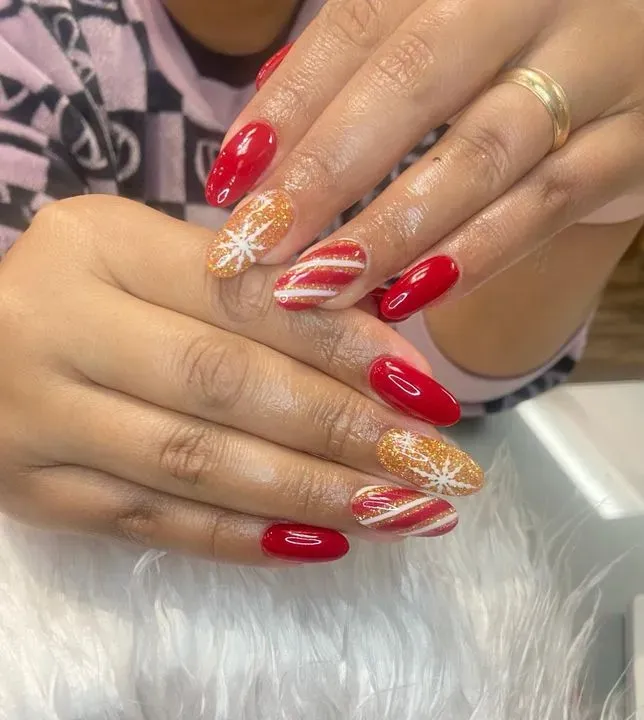 https://cdn.salonspotlight.com/photos/0W6b9CQP8mklP1PKJ988/6672921c-0470-417e-8111-929ae9b03b8c_720x720