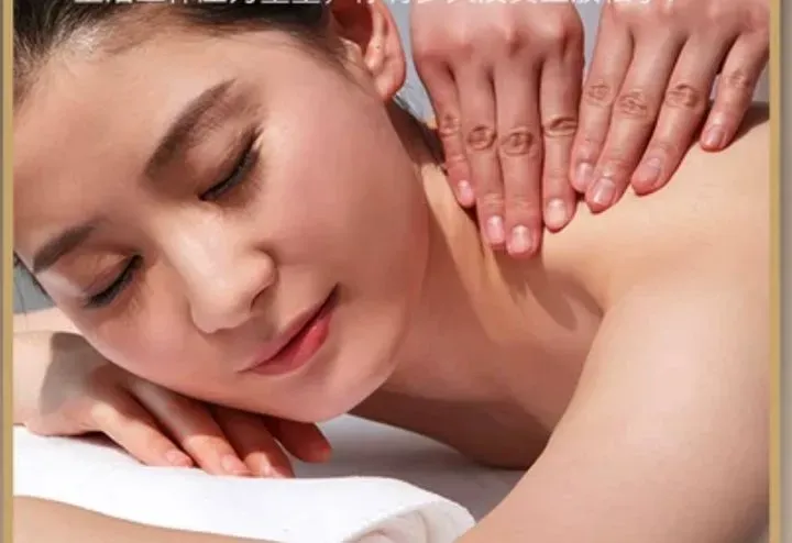https://cdn.salonspotlight.com/photos/0ZEvN6i9rvN9umPYVX66/ee8c28ad-37e1-451d-933d-bd4ebdfadf5b_720x720