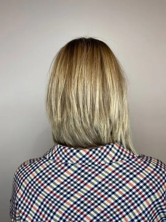 https://cdn.salonspotlight.com/photos/0dTp4ep4MPwsiDtVXbmo/756cf0b3-eb44-48ca-aec7-9a0fe217bd88_720x720