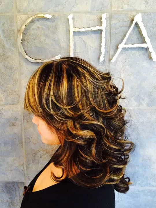 https://cdn.salonspotlight.com/photos/0ohMhpKANrCN3AIa3HQt/5abbb56a-2b15-4ade-847c-2ae96020c4ea_720x720