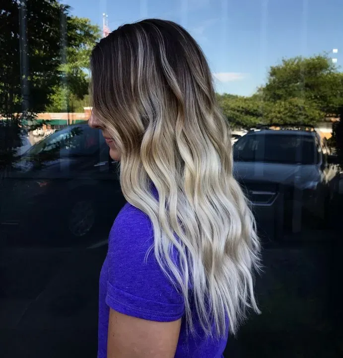 https://cdn.salonspotlight.com/photos/0on5apU89hGVFLe1E0xA/ad56652c-ac2d-4c36-8800-959e4e08e47d_720x720