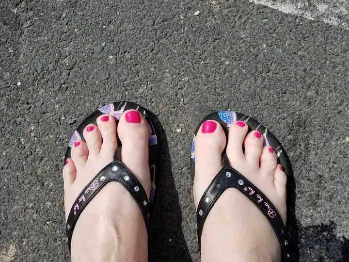 https://cdn.salonspotlight.com/photos/1A9jj0GsjWbPe0VUTlJV/6f7e4e8d-59a9-423e-8f3f-cae734a27866_720x720