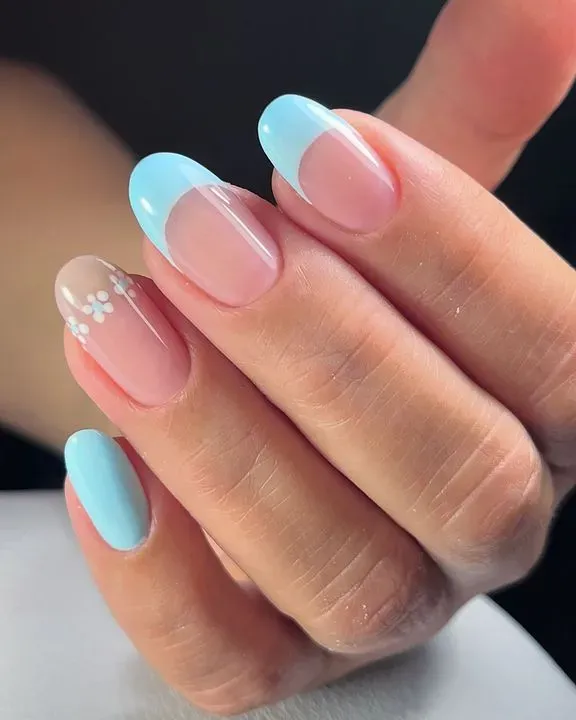 https://cdn.salonspotlight.com/photos/1H50nH6eKQmtXDsTvpvA/cd9eaeb5-79f9-4b28-a051-b49e8124330a_720x720