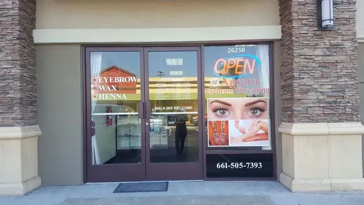 https://cdn.salonspotlight.com/photos/1OVMilD2QSrYXlcqKlLN/568ffa7f-4ac6-496e-a079-f6645e9a758d_720x720