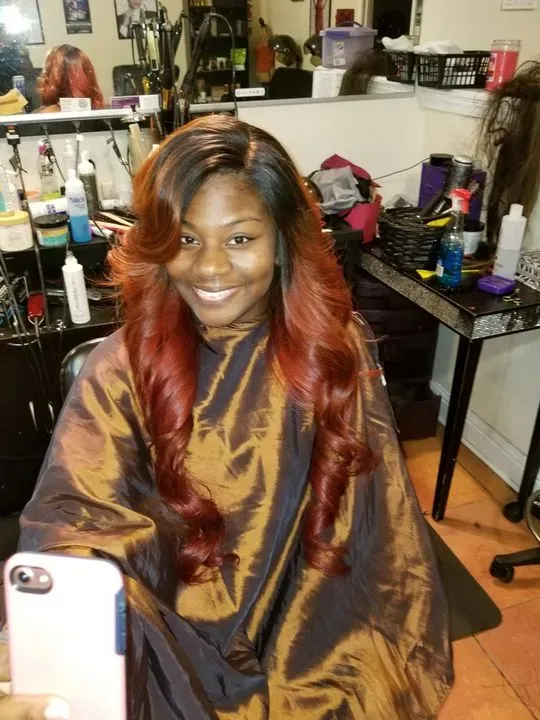 https://cdn.salonspotlight.com/photos/1UmlUkdidxtr9NROtV74/e9db27df-1374-463e-83a6-e01a074a7113_720x720