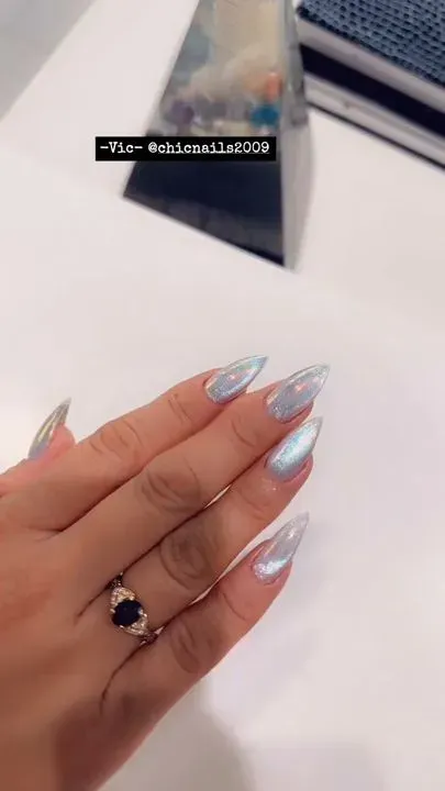 https://cdn.salonspotlight.com/photos/1dWIly1tQdKW4ZPju3sn/3cae222b-029e-41e0-9631-b27067a9aabd_720x720
