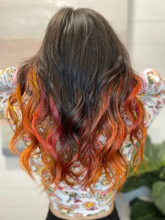 https://cdn.salonspotlight.com/photos/1raIeIKqlH5Xr2Cq5Bgj/de88a4b6-7d7e-4c00-a8af-eb27b98f2da1_720x720