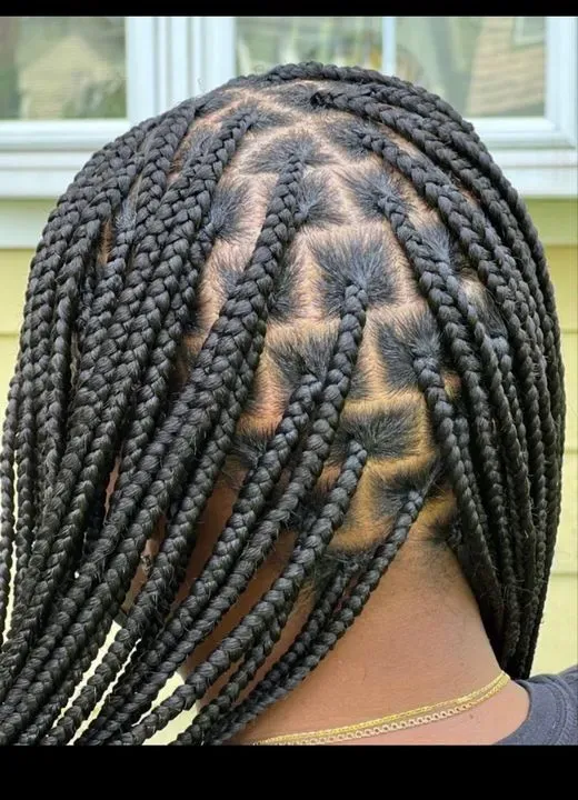 https://cdn.salonspotlight.com/photos/27bg4jCPxBjp87P30mg8/9c77e545-48e6-489c-b21f-17b5e9071fdc_720x720