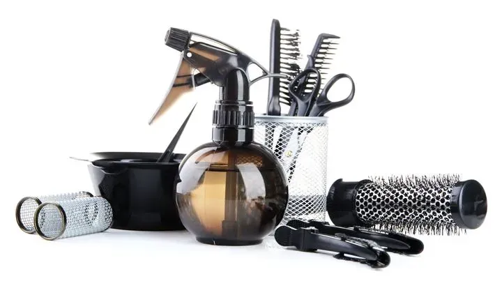 https://cdn.salonspotlight.com/photos/2DBiCQogDpSDjODKoKuH/7ea831c0-bc5f-4919-8a68-42afbab49541_720x720