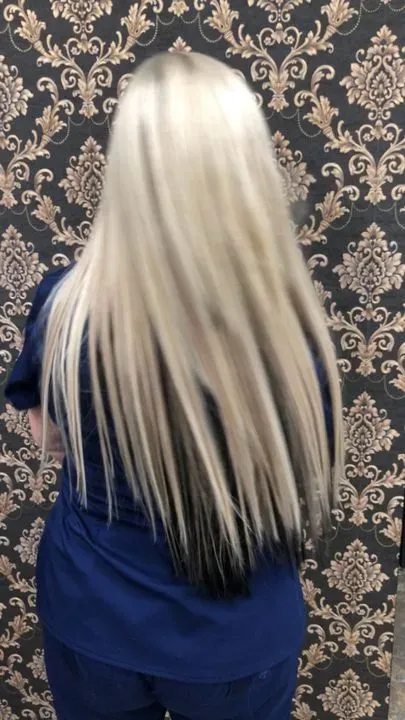 https://cdn.salonspotlight.com/photos/2OUILh0Dgo1hgdVdqFpk/b3a01bcf-5879-468e-ac06-921e12b79b2d_720x720