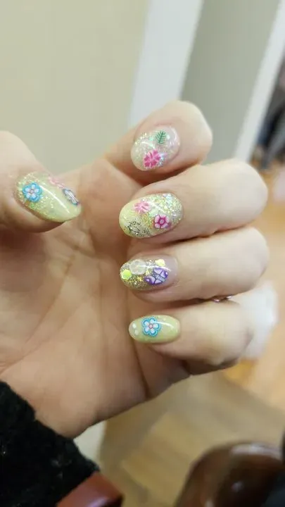 https://cdn.salonspotlight.com/photos/2RNLNIPcv4Il2ztdrERC/c7e1e080-9ad7-48a4-b249-1fdabcc3c84f_720x720