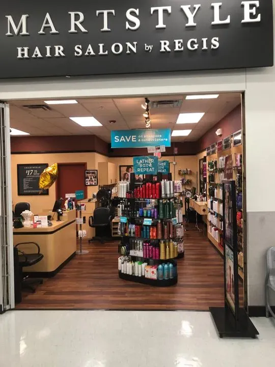 https://cdn.salonspotlight.com/photos/2X2rPyofrs7Fb2hjQ9ok/fbde3413-3c2f-43bc-bbaa-4caadff07750_720x720