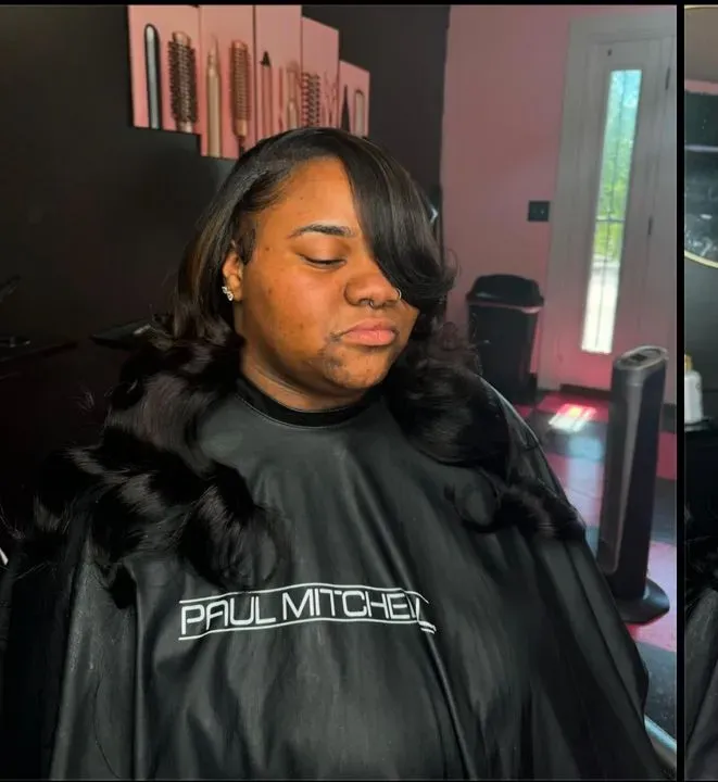 https://cdn.salonspotlight.com/photos/2iqnT4hIXYc6CC7ujv40/87b64f84-fb8a-477c-9d68-21cef7ae6496_720x720