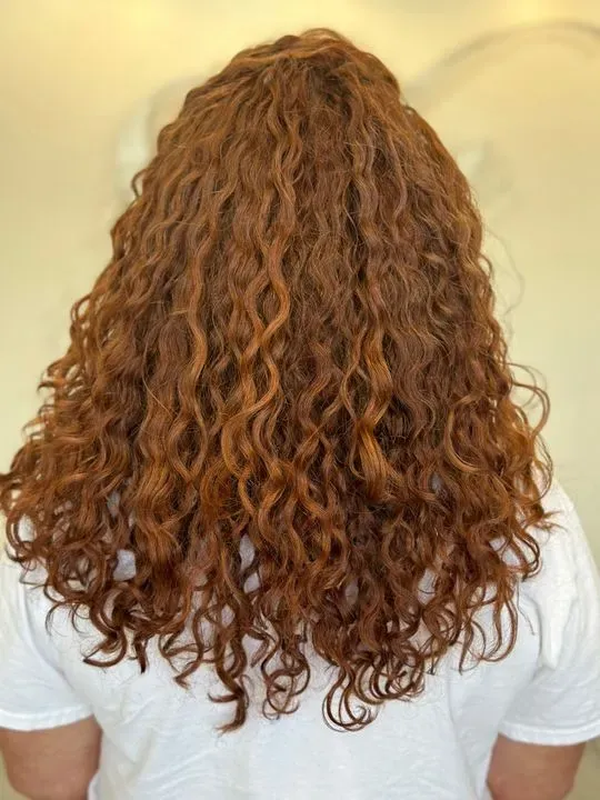 https://cdn.salonspotlight.com/photos/2krzioGTjYvmCyLyBMuh/9ca2c460-69d1-4a4b-9981-b6fa0a387d93_720x720