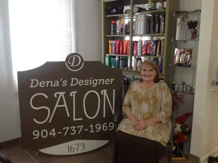 https://cdn.salonspotlight.com/photos/2tib2vqrSJtUBzRAiytZ/6981c345-b6fd-47ad-9731-9317bab1551e_720x720