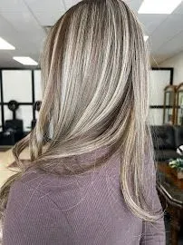 https://cdn.salonspotlight.com/photos/3Cj8jBsDwgNUbmzfKNtR/d16fc616-dd80-47e5-8bd4-0888e2620015_720x720