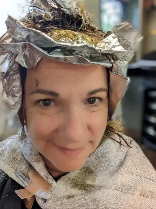 https://cdn.salonspotlight.com/photos/3EHlKoOdbSR7pN1CK1bd/a84397df-3323-4229-bcb8-0e3b06850220_720x720