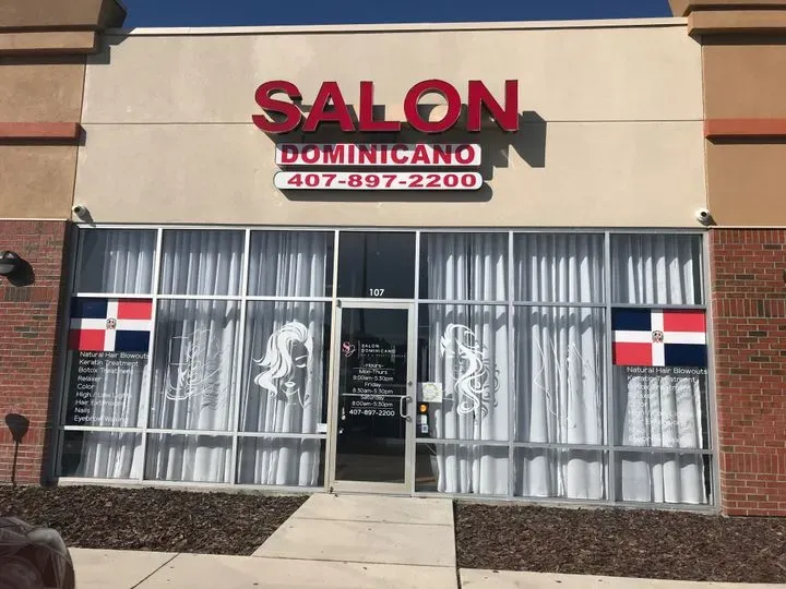 https://cdn.salonspotlight.com/photos/3HqcIK5UiBA9kTHsWiX5/4cea7eb3-767f-4ffd-ac54-c2d6e96a4816_720x720
