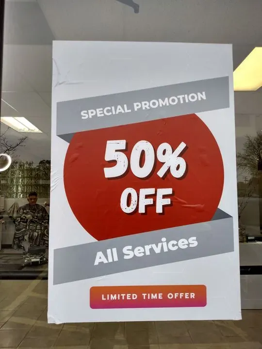 https://cdn.salonspotlight.com/photos/3RdxuuxwOHtskzqHCLBj/5dfd6d67-37eb-4502-b337-093fabc97644_720x720