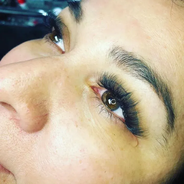 https://cdn.salonspotlight.com/photos/3TcJ6kVfyDaAP6FQcodS/b7bd2364-8152-4707-a27f-4a423f925c17_720x720