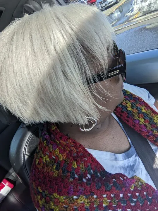 https://cdn.salonspotlight.com/photos/3YY81Wj11kuXs4cHRNZO/0b1a6ed6-dd5f-4f2d-9aa8-2bc5dfa89f6a_720x720