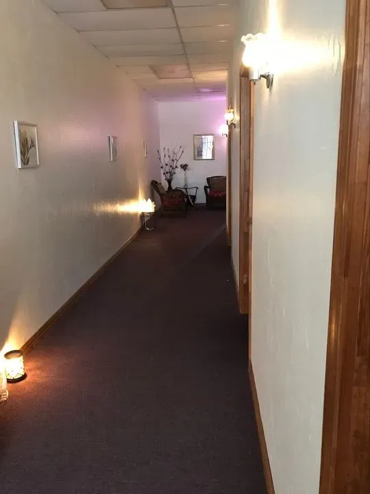 https://cdn.salonspotlight.com/photos/3ibOTDm05WCfmKSF0eZ9/acd860ca-d4d8-4052-9a88-67803fd169ab_720x720