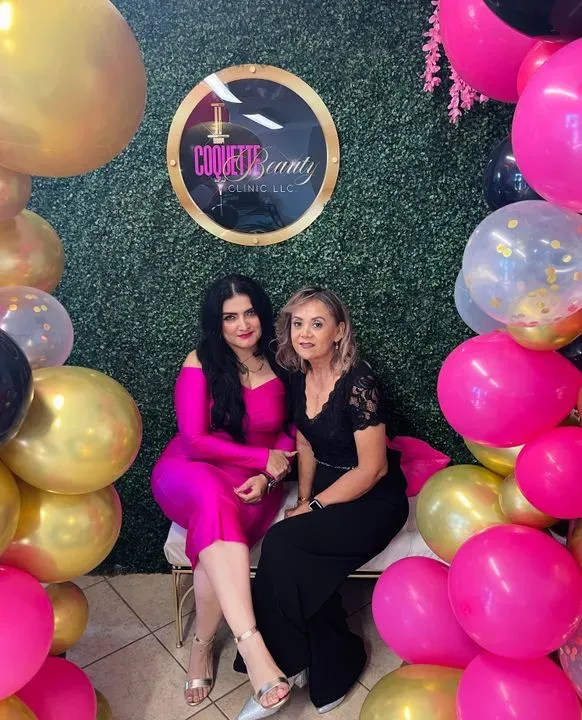 https://cdn.salonspotlight.com/photos/3pYfQ9jzbh7LUgqPRvQ1/8ed34702-cbd6-4ca9-851b-21f23bd942a0_720x720