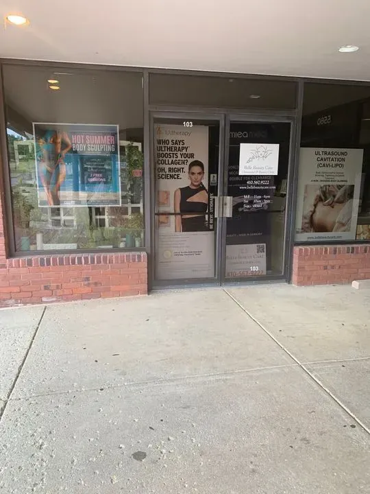 https://cdn.salonspotlight.com/photos/3sa7DxsUjSMcxkp0rXPZ/ad5702e5-f1d2-467c-834b-7331486d5202_720x720