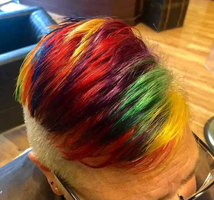https://cdn.salonspotlight.com/photos/3vARqhBEvmcXv9v4DCEq/322ca04b-fe92-4e9f-a5c3-f3c6a173e498_720x720