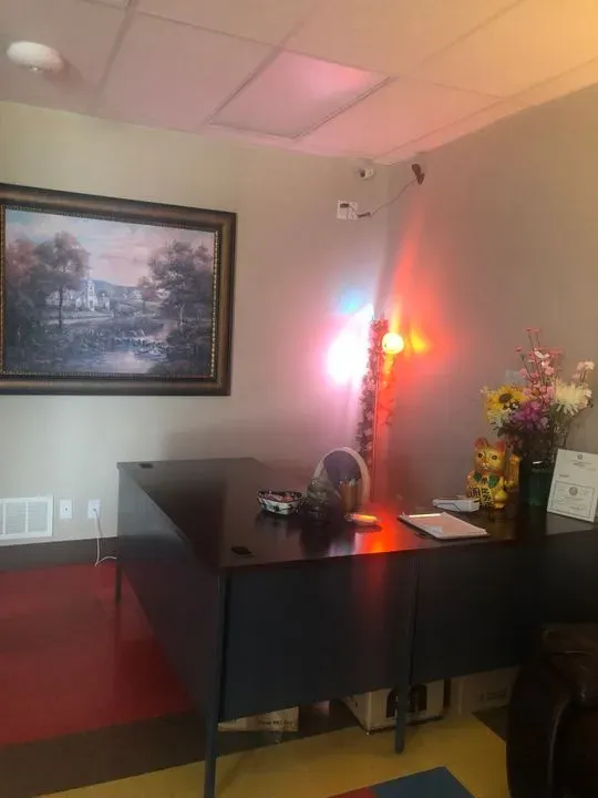 https://cdn.salonspotlight.com/photos/3y3a407iHJ0I99wIAcIo/f24eff9c-c22c-48fb-a77e-382197a822fd_720x720