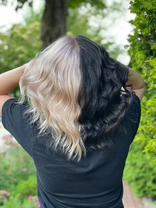https://cdn.salonspotlight.com/photos/40lb2PGtVKqNc3KTBtdl/c4e39884-e502-4121-9c6a-af153f139765_720x720