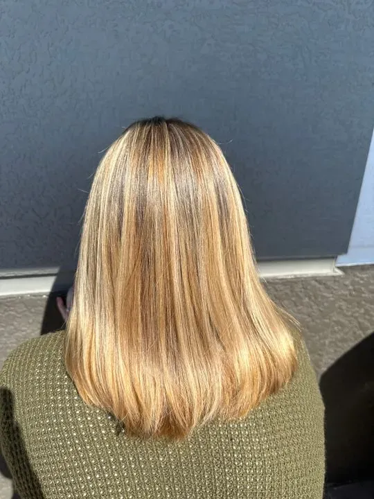 https://cdn.salonspotlight.com/photos/4B999DnsxcD0gTh58xZN/c9b54fed-4a19-4984-a399-3946b9006589_720x720