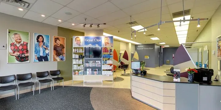 https://cdn.salonspotlight.com/photos/4BuzqY0Nlx91vUcjXrlK/f6cf2164-df2d-4e33-b40d-7fa0d28eb030_720x720