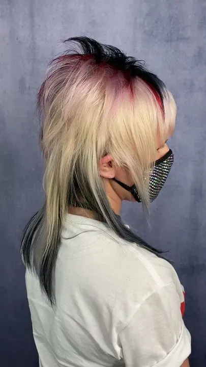 https://cdn.salonspotlight.com/photos/4GBNYb72tDFADEo0xN4h/2983ce0a-d340-4d53-9325-07c33e20e429_720x720