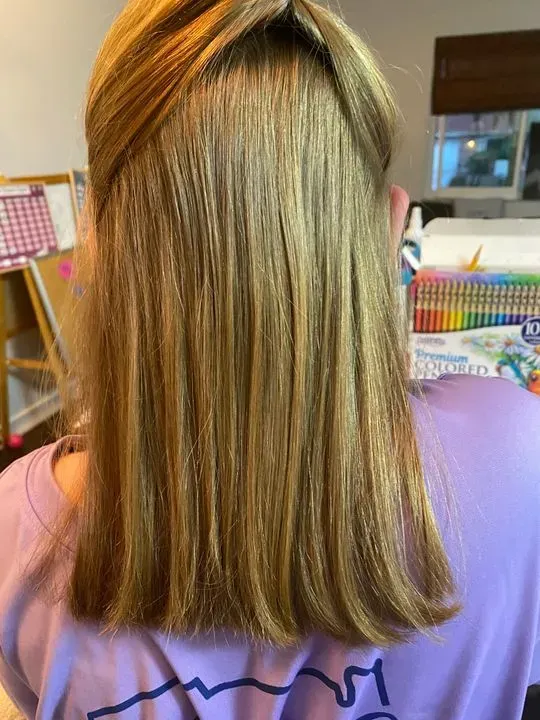 https://cdn.salonspotlight.com/photos/4N3UBIFvf31T5wW9lSzX/44573786-3318-4064-9a5d-67cec2c4aa52_720x720