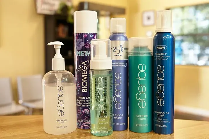 https://cdn.salonspotlight.com/photos/4PW2nKjJTDvKU7jheeVJ/38f6cfdc-c83f-4e5e-8b46-a6e5dcef7d7b_720x720