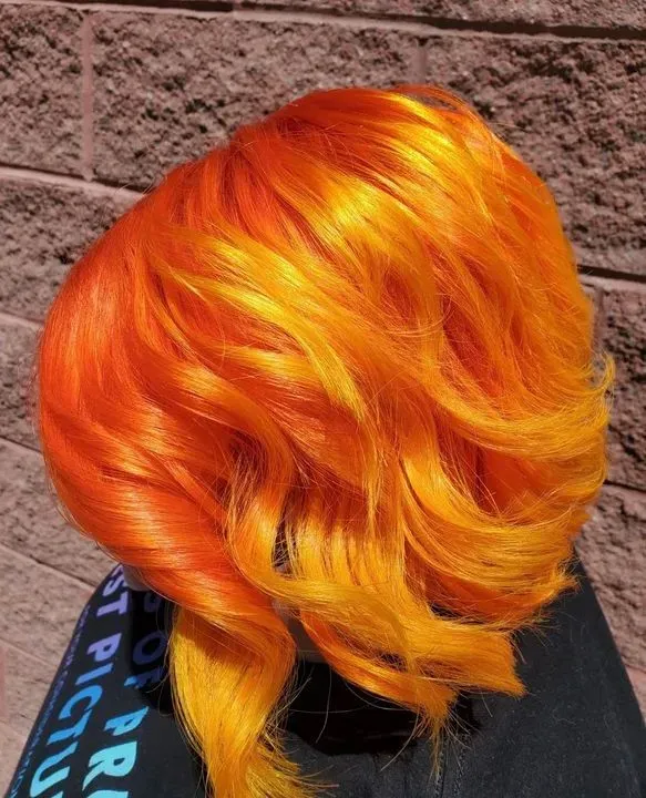 https://cdn.salonspotlight.com/photos/4SG6TTLAnNjsn8jOgImg/335096cb-4109-4b01-beec-97736167aee2_720x720