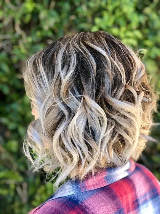 https://cdn.salonspotlight.com/photos/4W64IbQX1b8FqvW6QCUB/3ffcb694-bbce-42d4-aac5-514ee8ae4715_720x720