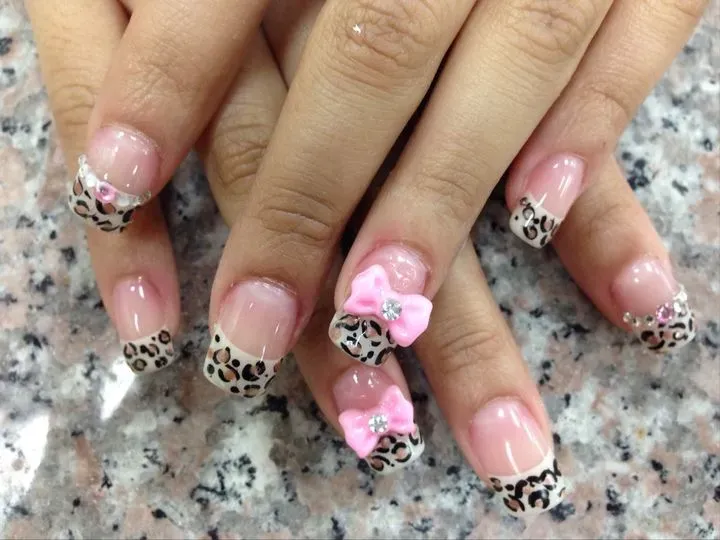 https://cdn.salonspotlight.com/photos/4gTyUzKmgYlR5l4VBhrr/1368fd03-fa13-480c-abe0-5311be36caf0_720x720