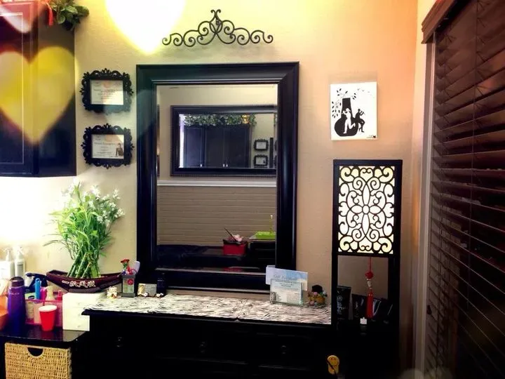 https://cdn.salonspotlight.com/photos/4pvteUCBTZJgRW5U7uyE/d24d8cad-f4de-45ac-b061-14039ea65413_720x720