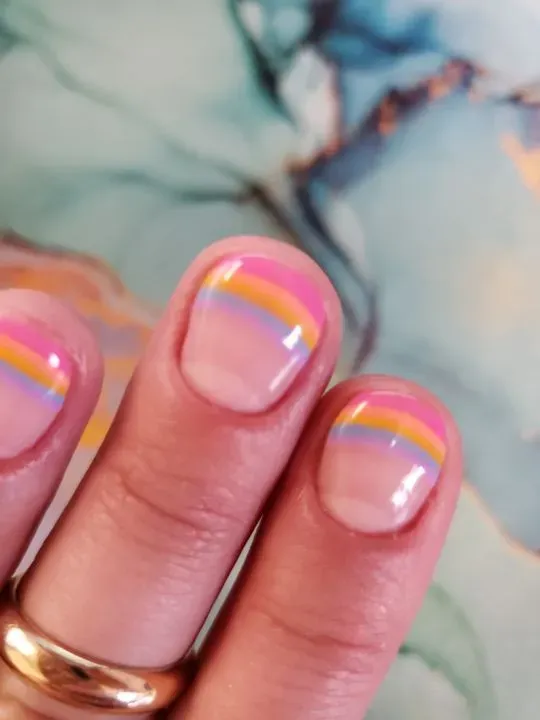 https://cdn.salonspotlight.com/photos/4yBvc7jY8HFJ8ZpPiV9w/579e80fb-83fb-4f17-97b1-030e217d72cb_720x720