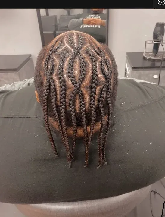 https://cdn.salonspotlight.com/photos/4yHPagN1kZVXdj9x2NPx/c663367a-dc52-4646-a5cb-d3b6f49cb36d_720x720