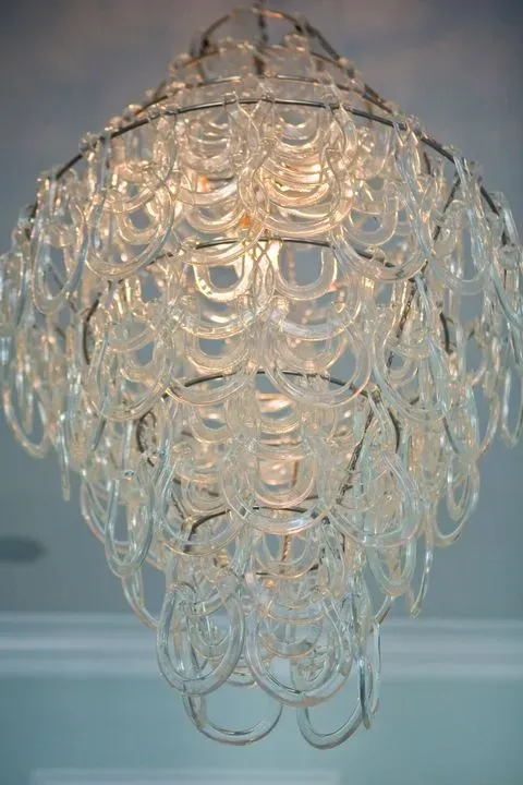 https://cdn.salonspotlight.com/photos/50AVZPFz15Blm4cfqljJ/08ba5775-b347-4515-a190-61611234f8fb_720x720