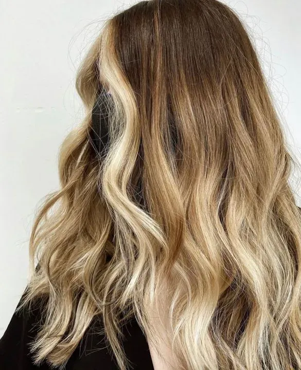 https://cdn.salonspotlight.com/photos/59UojxeZVsJhRnR8029G/c14adb54-9c43-49db-8a94-05d0309bf854_720x720