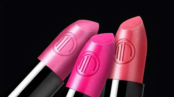 https://cdn.salonspotlight.com/photos/5DDFjsfY8Pdc0AQWrrjd/762fde18-3ff6-4553-947f-e411fd7eb6dd_720x720