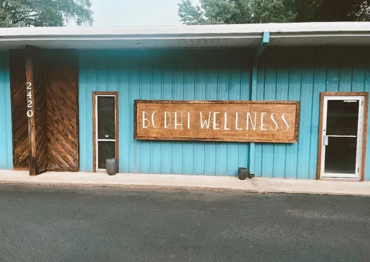 https://cdn.salonspotlight.com/photos/5Jc5lnQMoSRTnjkwZRiT/c63bffaf-ac35-4c02-b2d2-6b0b0b29e6ee_720x720